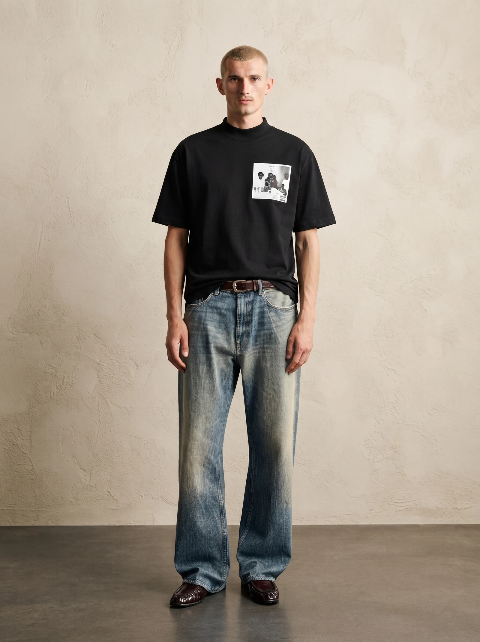 Bellbring "Memory Archive" Graphic Mockneck T-Shirt view 3